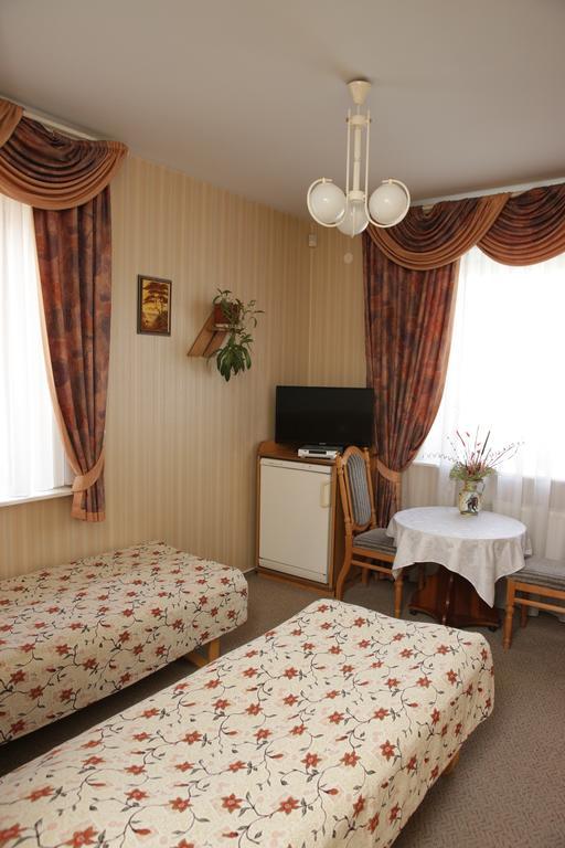 Guest House Linas Alytus Esterno foto